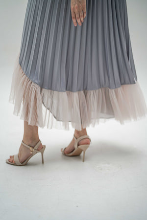 DR001PUEV23_Olearia Pleated Dress